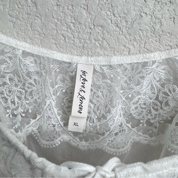 For Love & Lemons Forever Bridal Robe White Lace Sheer Wedding Feminine XL - Picture 6 of 10